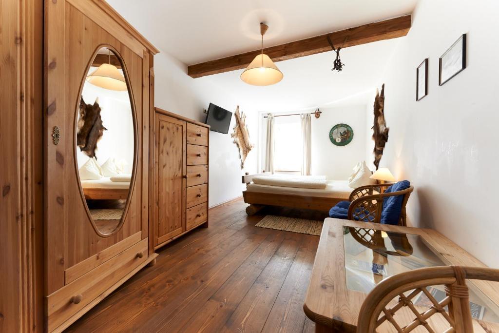 Hotelchen Doellacher Dorfwirtshaus Гроскирххайм Экстерьер фото
